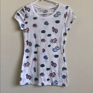 🔹4/$25 Cactus Print T-shirt